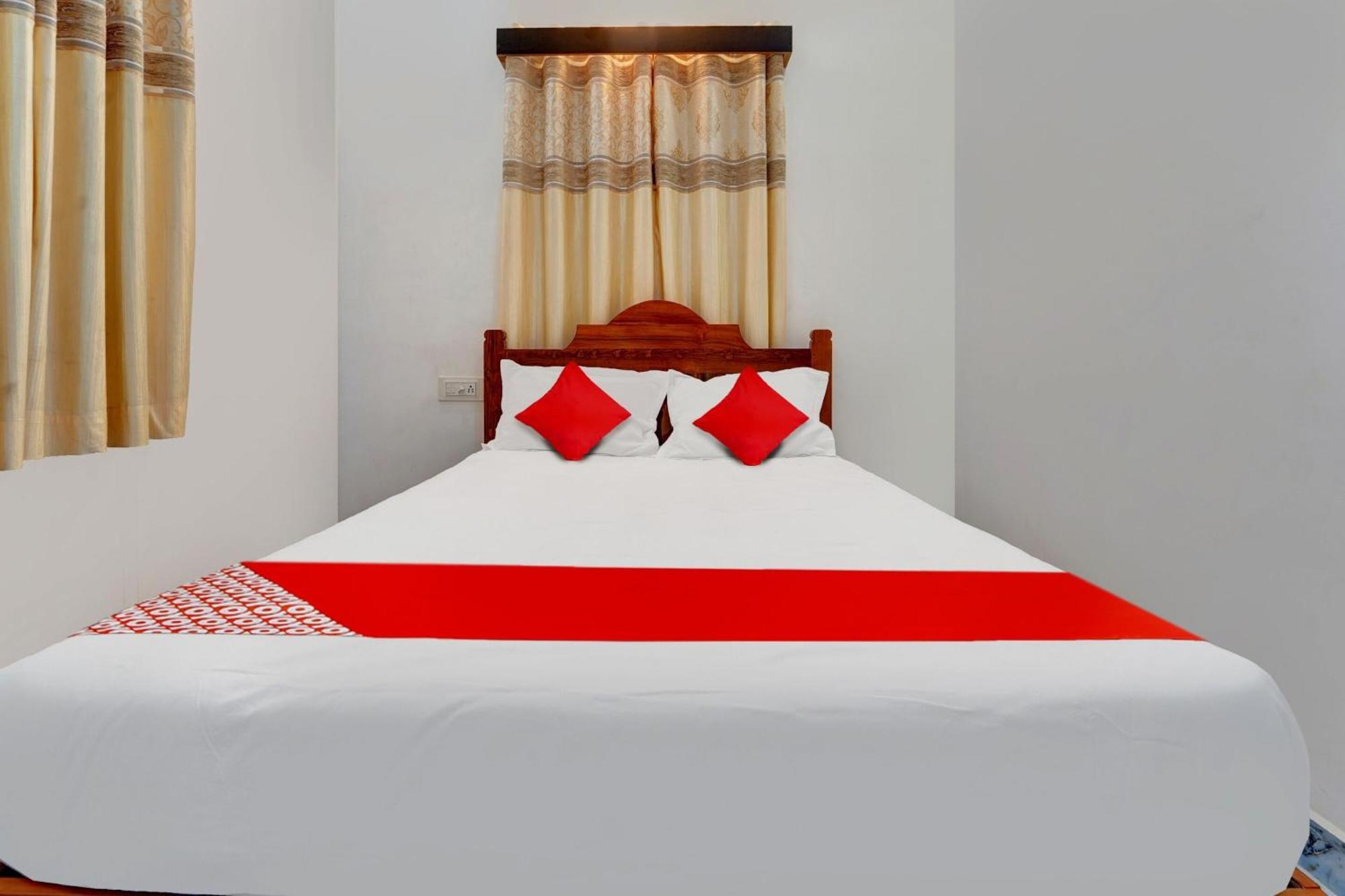 Flagship Sri Kamatchi Hotel & Rooms Madurai Esterno foto