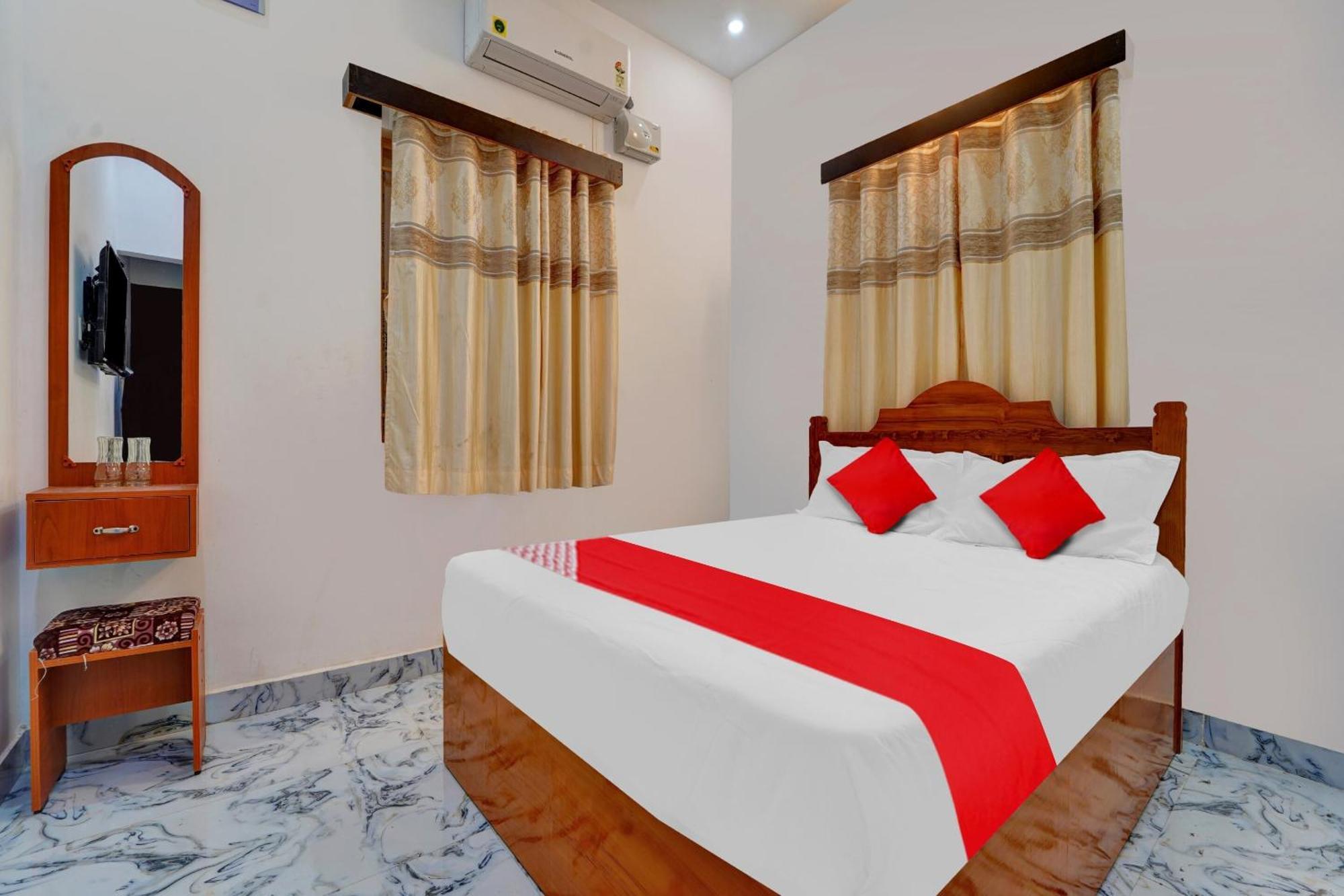 Flagship Sri Kamatchi Hotel & Rooms Madurai Esterno foto